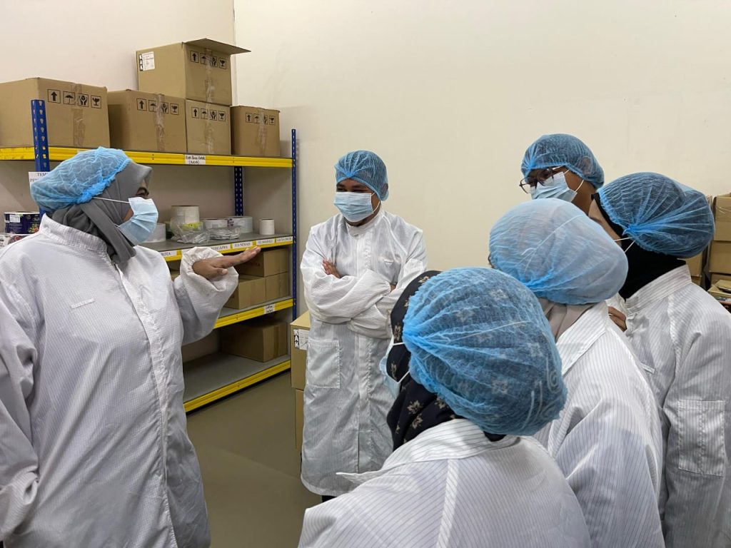 Industry-in-the-Campus program with EMZI Holding for CEV631 students, UiTMCPP (photo 2 of 7)