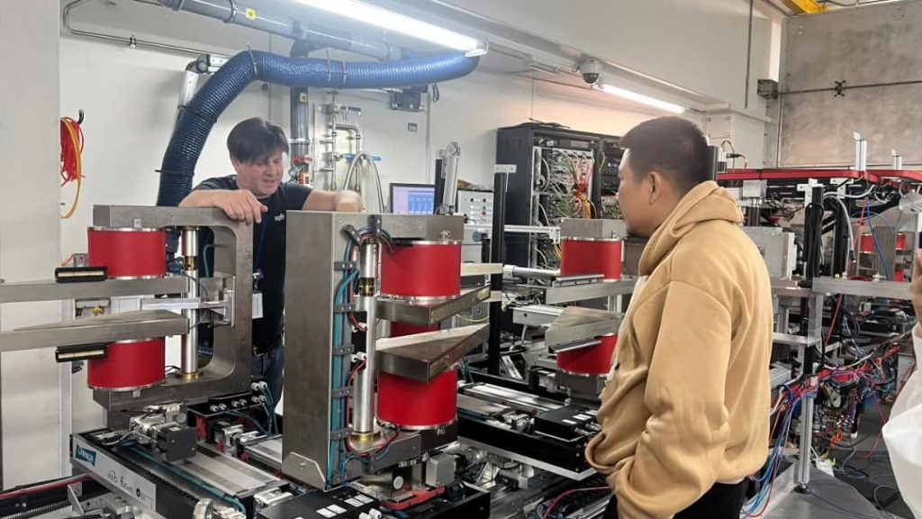 UiTMCPP researchers at the ISIS Neutron and Muon Source, UK, June 2026 (photo 3 of 4)