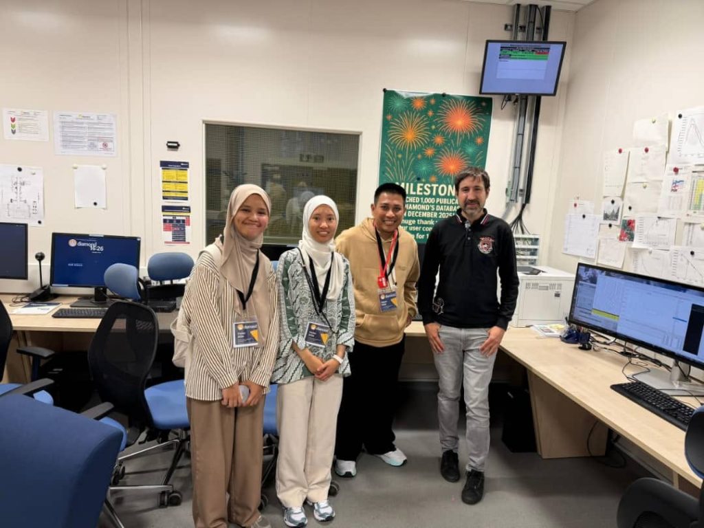 UiTMCPP research visit to Diamond Light Source, UK, 4 June 2026 (photo 2 of 4)