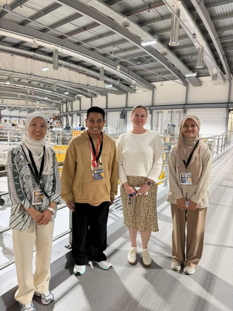 UiTMCPP research visit to Diamond Light Source, UK, 4 June 2026 (photo 3 of 4)
