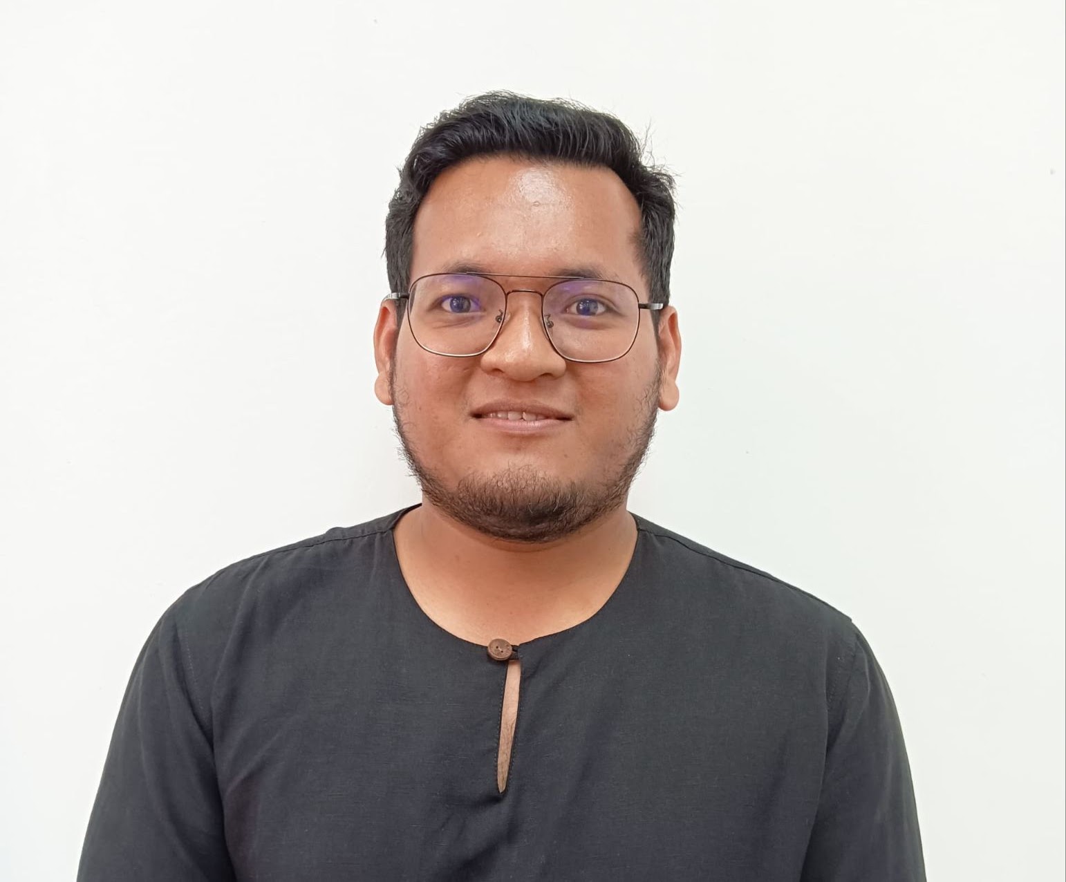 Portrait of Dr. Mohamad Syafiq Abdul Wahab