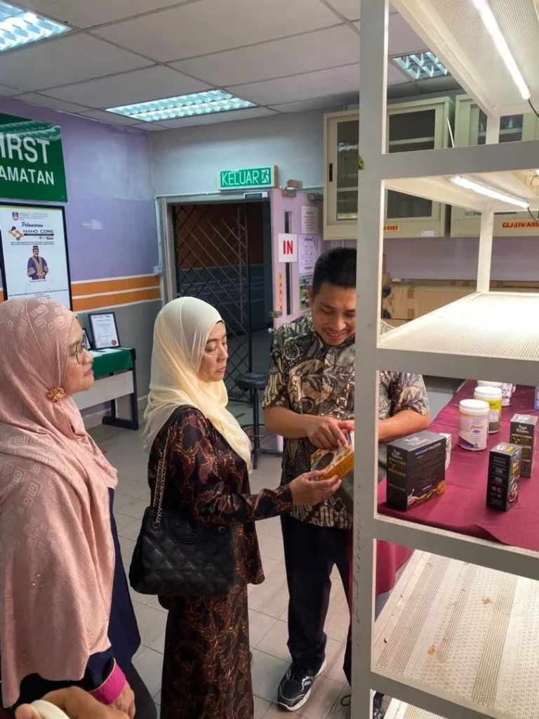 Lab products shown to the visitors in the MIH EMZI NANO-CORE lab
